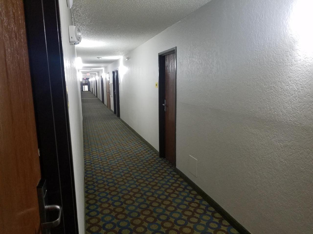 Super 8 By Wyndham Independence Kansas City Kültér fotó