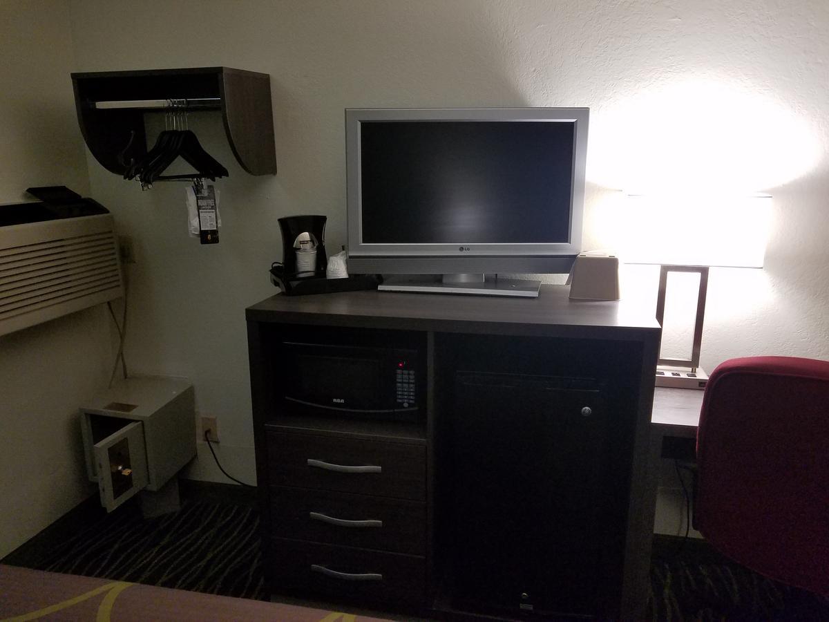 Super 8 By Wyndham Independence Kansas City Kültér fotó